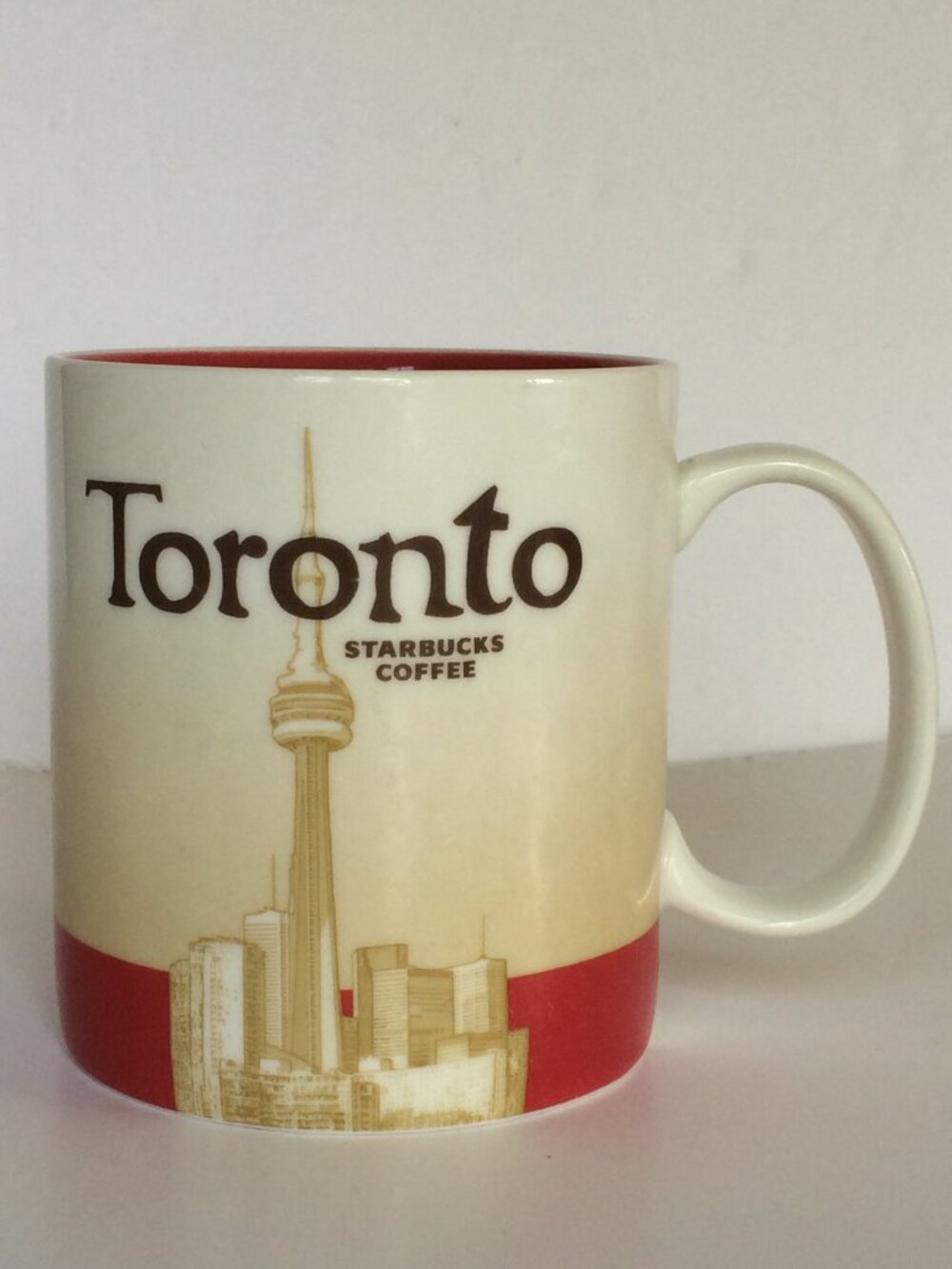 Starbucks 2009 Toronto Collector Series Coffee Mug City Landscape CN Tower 16 oz